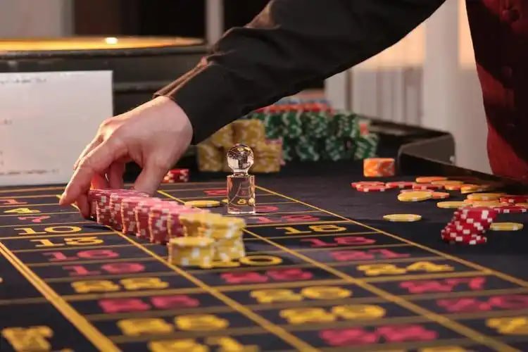 Tim dukungan pelanggan madu303 slot siap membantu 24/7